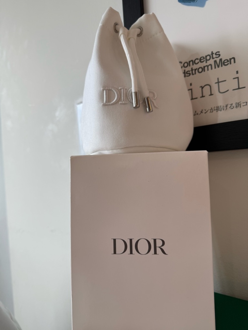 NIB Dior Beauty White Embroidered Drawstring Pouch